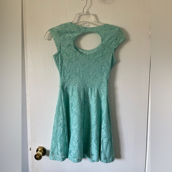 Teal/aqua coloured Candies dress - Picture 2 of 3